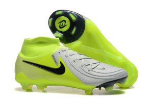 Nike Phantom Luna