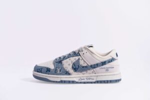 Nike SB Dunk Low Retro & LV