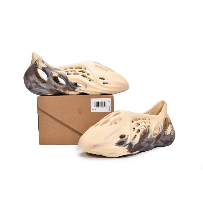 adidas_originals_yeezy_foam_runner_mx_cream_clay_gx8774__179186E36B318