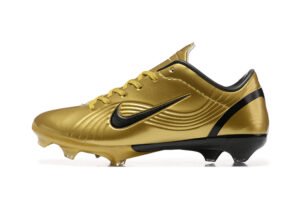 NIKE Mercurial Vapor 1 FG Retro